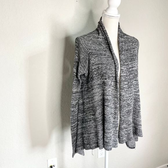 UO Silence + Noise Marled Knit Cardigan Medium - Picture 3 of 6